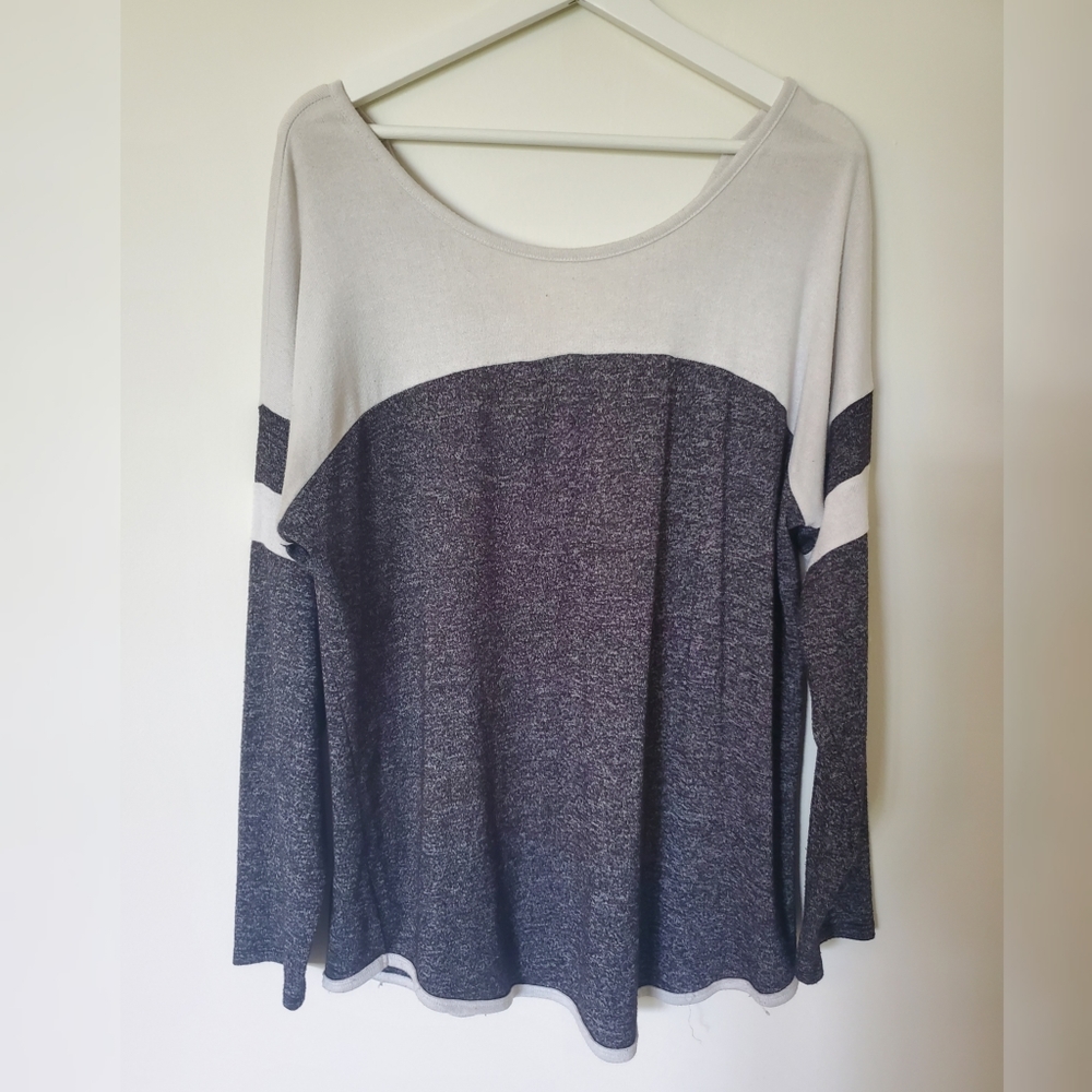 Maurices 24/7 Long Sleeve Black and White Tee